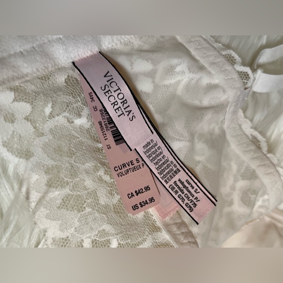 NWT Victoria’s Secret Curvy Posey Lace Bralette - Picture 13 of 16